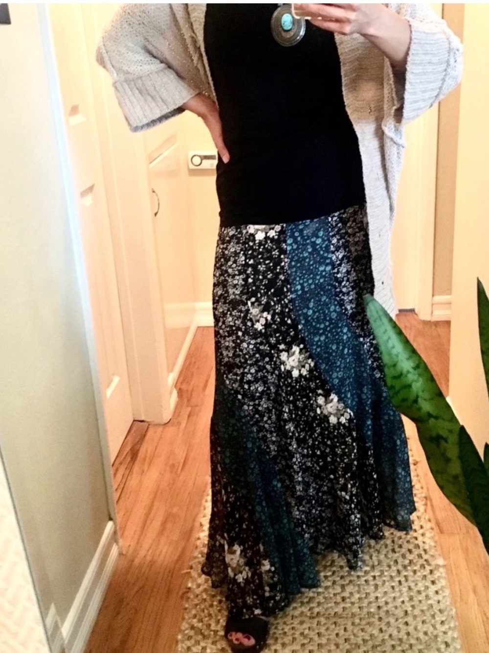 Free People 2fer1 Blue tone  and taupe Cocoon Sweater size XS
